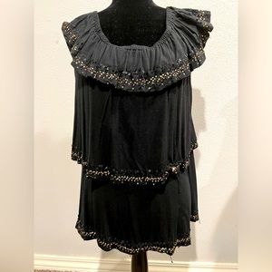 Cute Karen Kane sleeveless top black with black/gold sequins and ruffles. Large